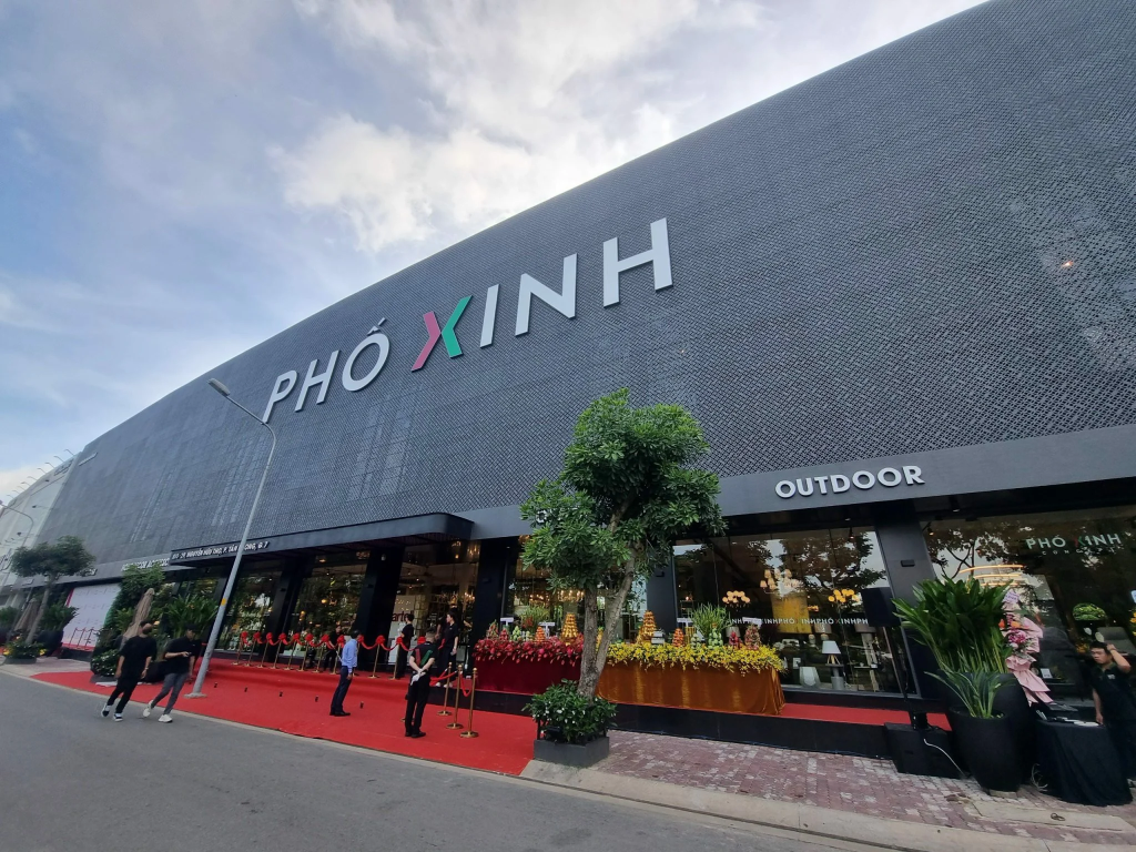 Showroom nội thất Phố Xinh tại TPHCM