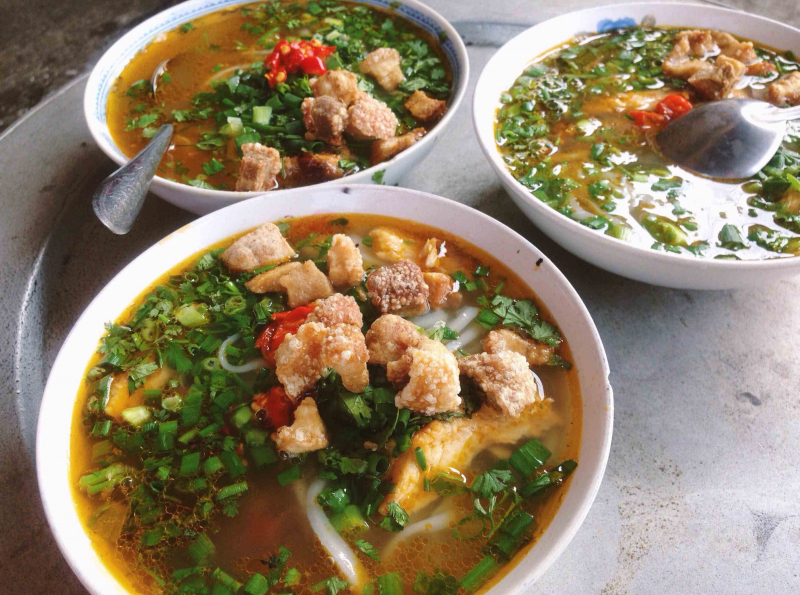 Quán Bánh Canh Giò Heo - Nguyễn Trãi, quận 5