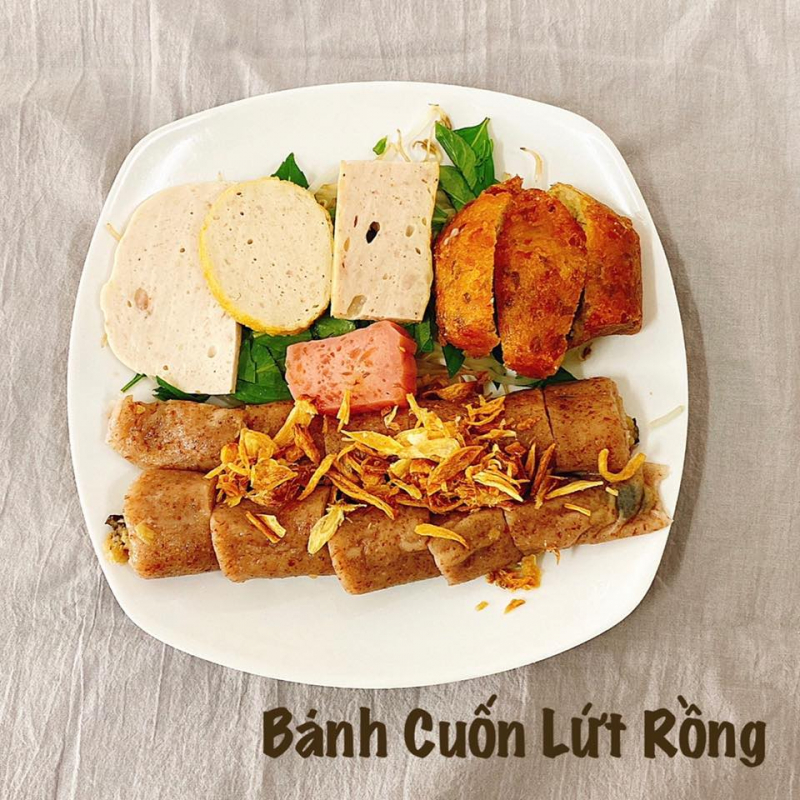 Bánh cuốn Dĩnh Râu 