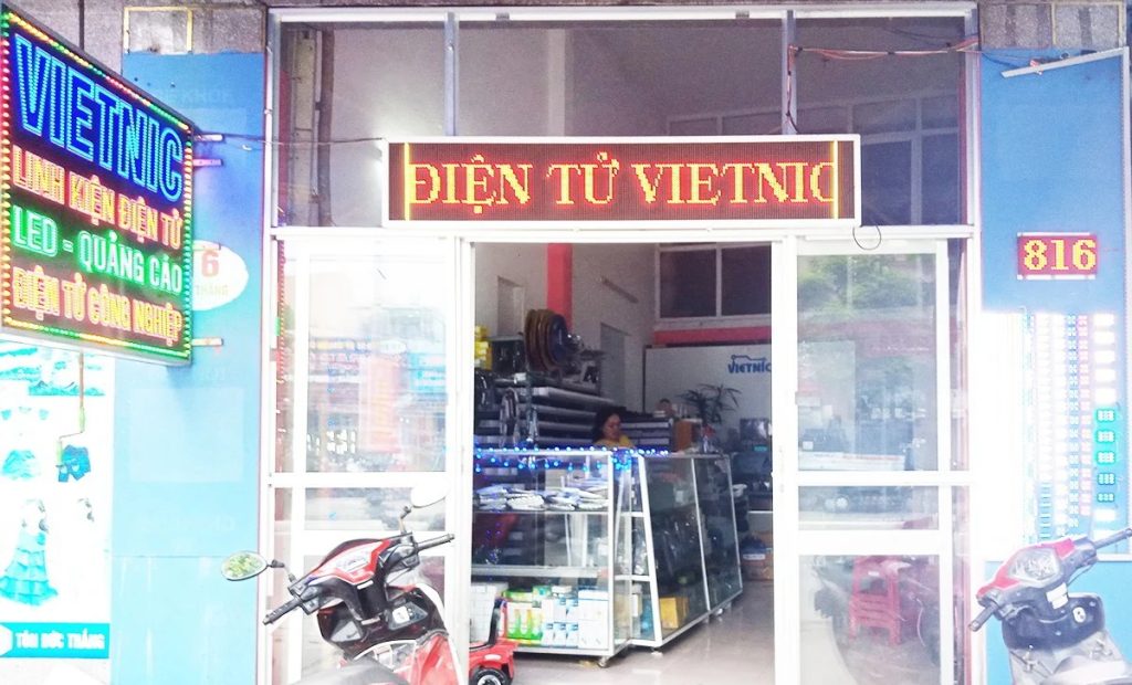 Cửa hàng bán linh kiện điện tử VIETNIC