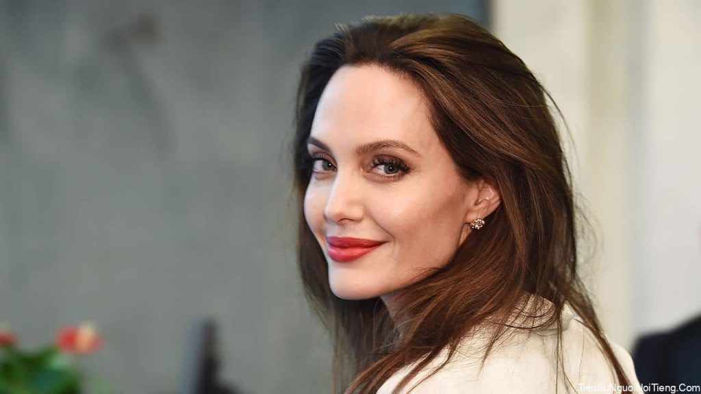 Nữ Diễn Viên Hollywood nổi tiếng - Angelia Jolie 