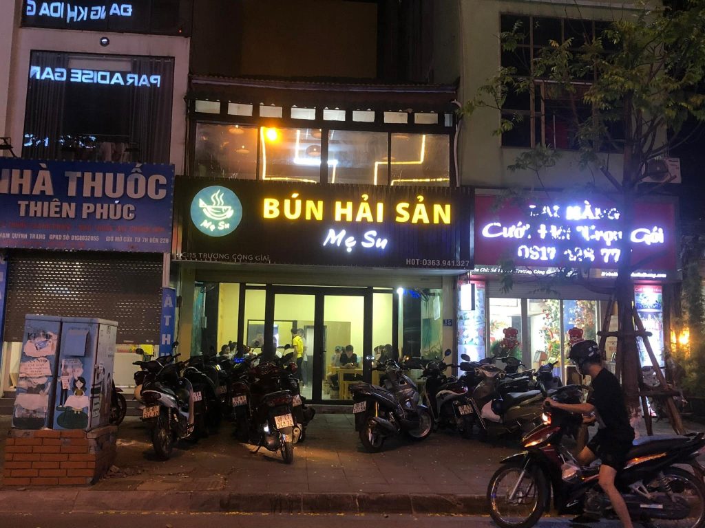 Quán bún hải sản Mẹ Su