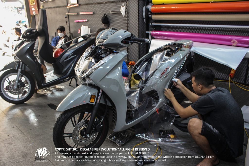 hình ảnh địa điểm dán decal Decal4Bike Revolution