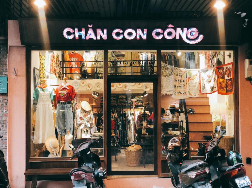 hình ảnh cửa hàng bán đồ secondhand Chăn Con Công tại Hà Nội