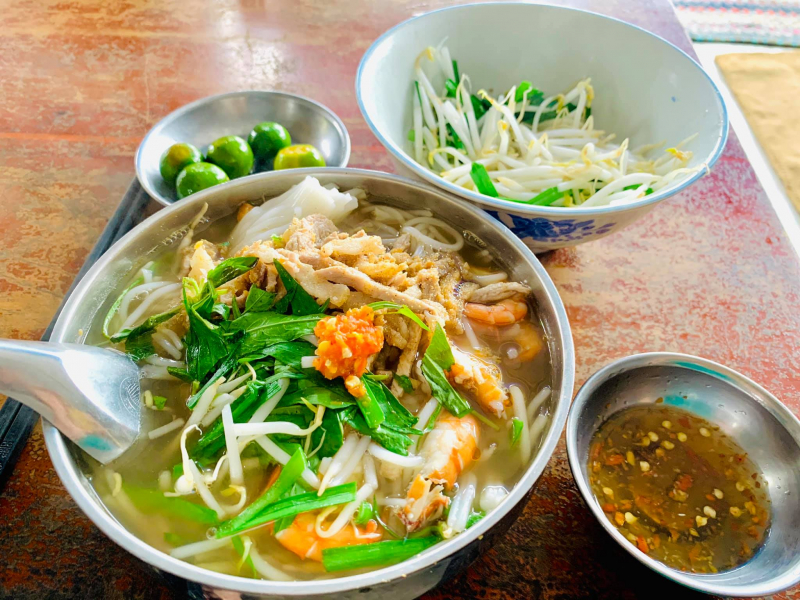 Bún Nước Lèo Bà Xím