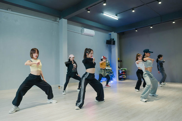 Trung tâm dạy nhảy Sexy Dance - VDance Studio