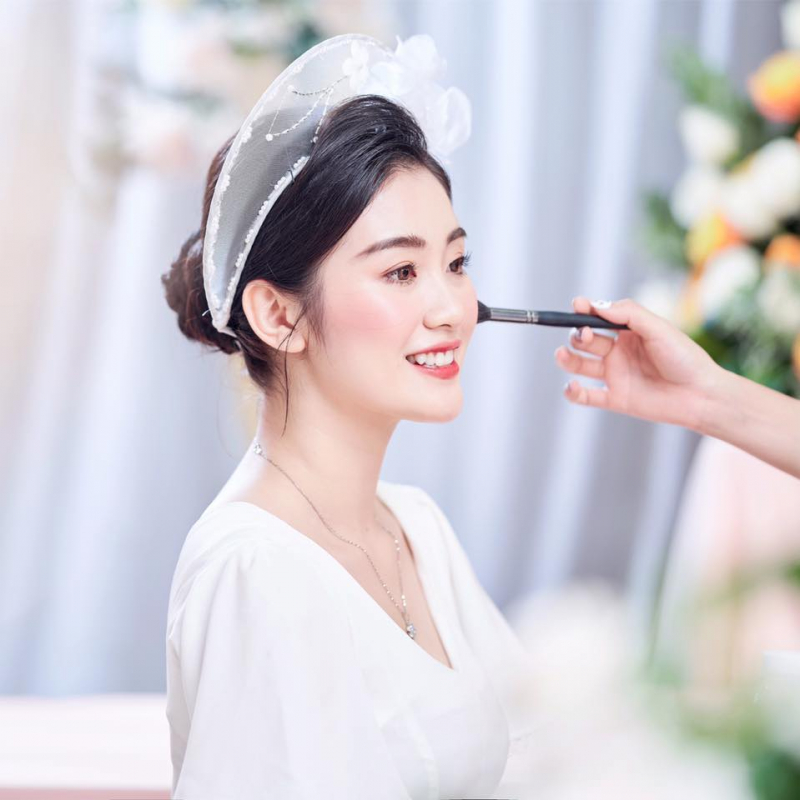 LynD Makeup House - Dịch vụ trang điểm tại nhà chất lượng nhất