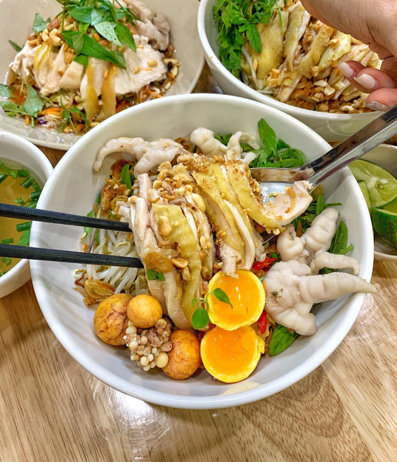 Phở gà Đan