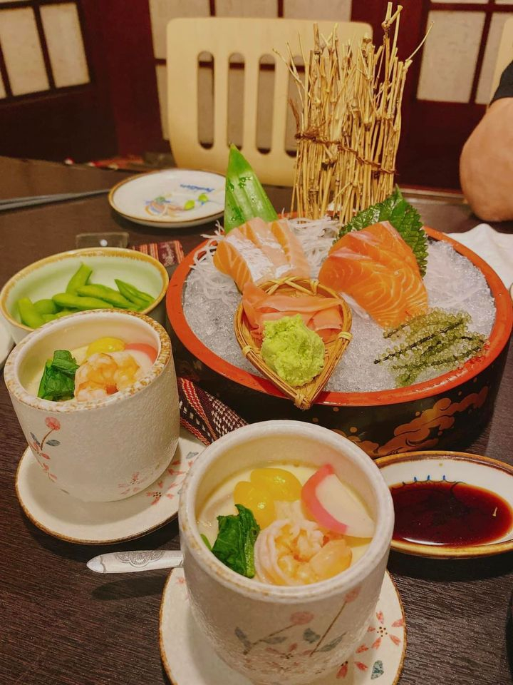 Sushibar - Ẩm thực Nhật Bản tại phố Trung Hòa